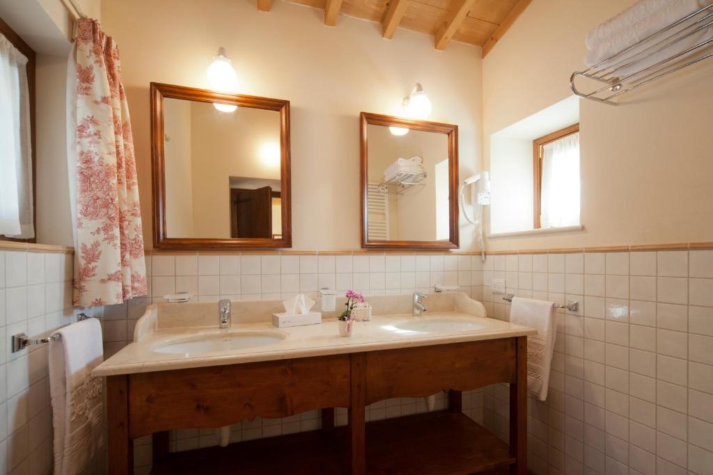 Willa Antico Casale Bergamini SantʼAmbrogio di Valpolicella Pokój zdjęcie